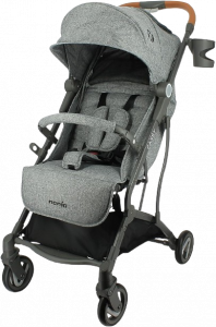 Présentation d'une poussette compact
